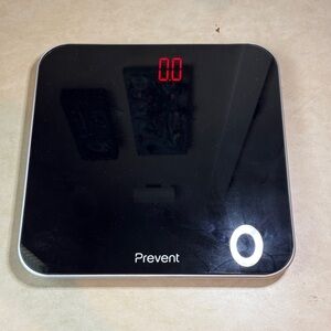 Black Digital Bathroom Scale